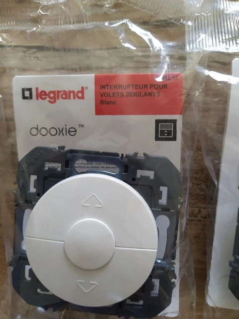 Lot De 3 Interrupteurs Volet Roulant Dooxie Legrand IP54 - Neufs Sous Emballage