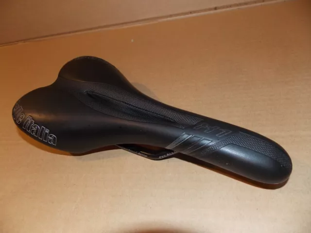 Selle Italia X1 Gel Flow Saddle w/ Fec Alloy Rails rls58