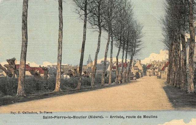 Saint-Pierre-le-Moutier - arrivée, route de moulins