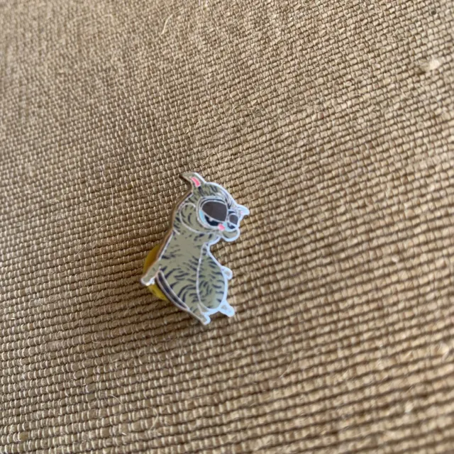 Collectible Pin Cat Sleepy Stoned