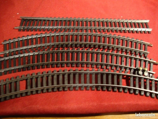 XINGBIRDS Support mural pour rail de train à l'échelle HO, fixation murale pour rails Lego HO, rails non inclus XINGBIRDS Support mural pour rail de train à l'échelle HO, fixation murale pour rails Lego HO, rails non inclus