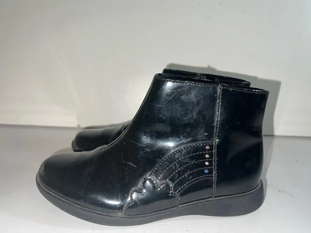 CLARKS GIRLS BLACK Patent Leather Zip Up School Casual Ankle Boots