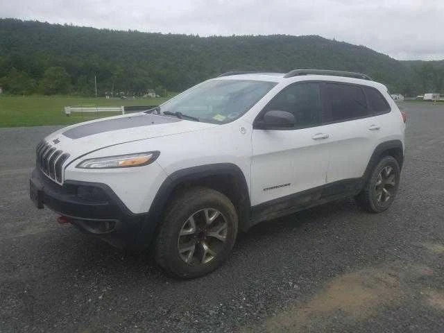 Power Brake Booster Fits 14-18 CHEROKEE 1734105