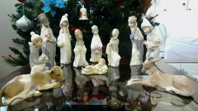 Lladro ***New with boxes**  Nativity Set - Complete 11 ps. Retail$2400