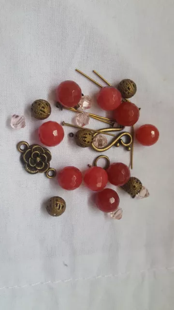 Kit bijoux bracelet à faire soi-même - kit pierres précieuses jade rouge avec découvertes bronze