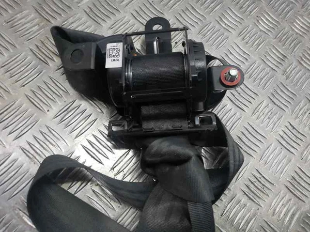 ceinture centrale arriereriere Hyundai IX35 1.7 CRDI (116 CV) 672242