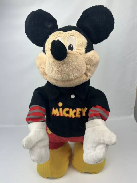 El Club de Mickey Mouse Fisher-Price Disney DMC67 Deslizamiento y Zoom  Fisher Price DMC67