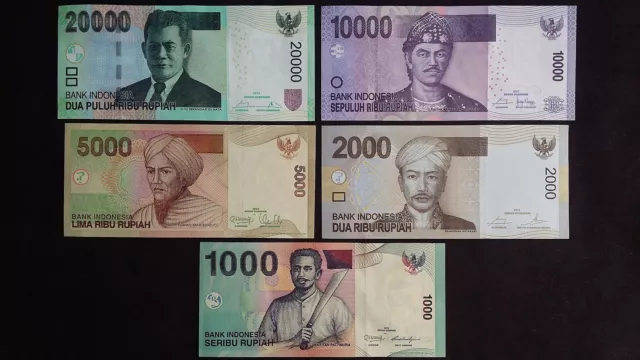 INDONESIA 20000 10000 5000 2000 1000 Rupiah 5 x UNC Banknotes