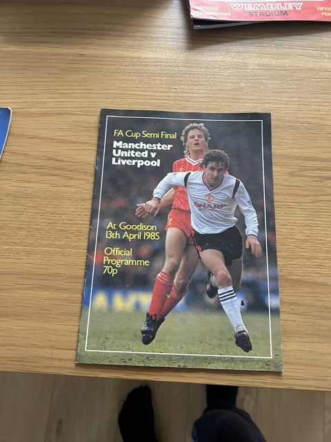 Programme Finale Coupe 1977 : Liverpool Vs Manchester United – Édition France, Avant 2000