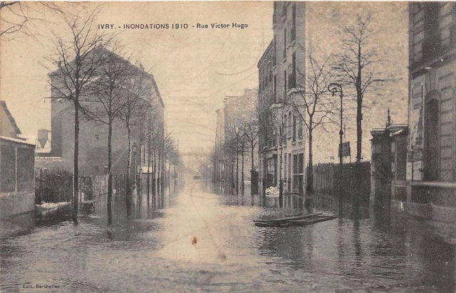 Cpa 94 Ivry Inondations 1910 Rue Victor Hugo