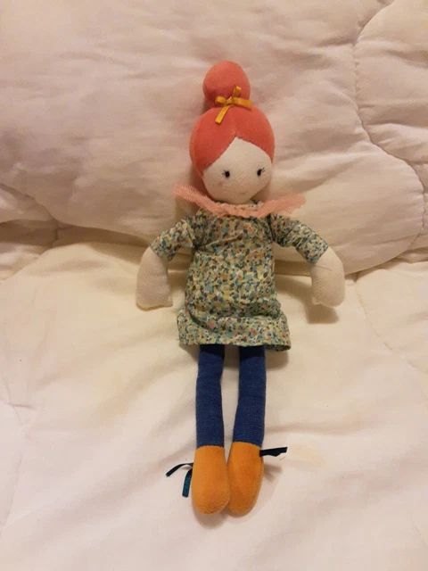 Doudou Peluche Fille Les Parisiennes Moulin Roty 27cm