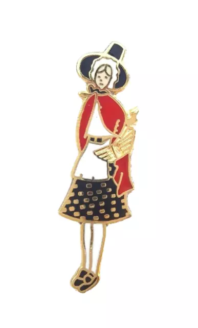 Wales National Cymru Dressed Lady Enamel Lapel Pin Badge T 756 3
