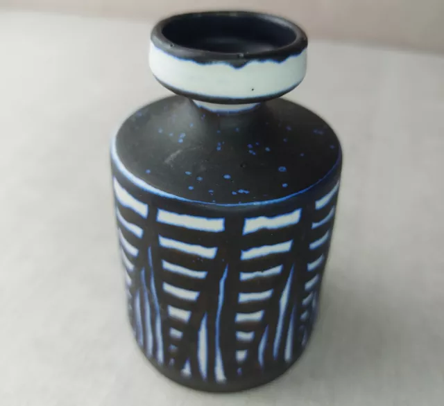 Ancien petit vase en céramique, Juist, vintage