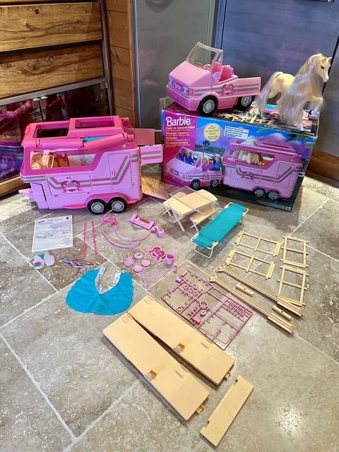 BARBIE VAN HORSE Trailer Pferde Luxus Trailer motor home van Reg 11839