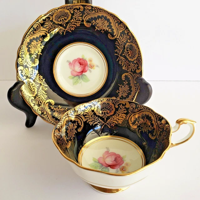 YOLIFE Porzellan-Teetassen Set (2er) – Elfenbein Mit Goldener Blatt-Rose-Deko, Inkl. Untertassen, Geschenkbox, Tragetasche & Karte – Perfekt Als Geschenk Für Frauen