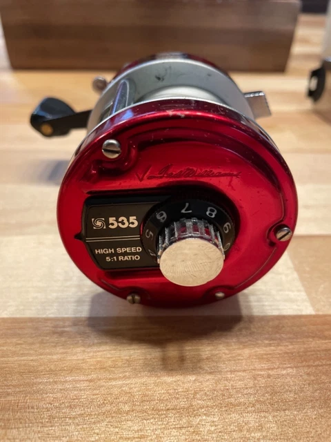 TED WILLIAMS 535 Sears Red Baitcast Fishing Reel made in Japan Daiwa Nice!  $70.00 - PicClick