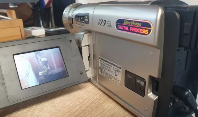 Caméscope VHS-C PANASONIC NV-VZ9 PARFAIT ÉTAT APPAREIL TESTÉ 2