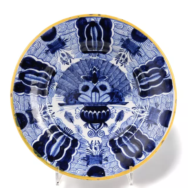 Nice  Dutch Delft Blue plate, peacock, 18th ct, marked: de Porceleyne Claeuw.