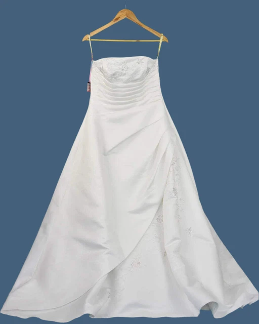 PRE-LOVED FOREVER YOURS Ivory A Line Bridal Gown Wedding Dress