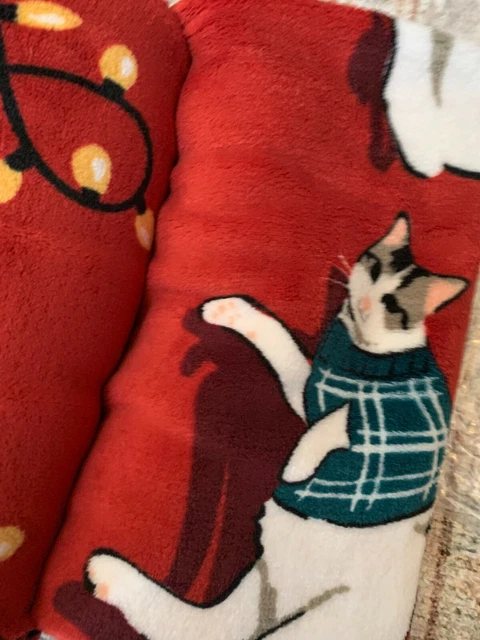 Vera bradley cat's meow blanket online