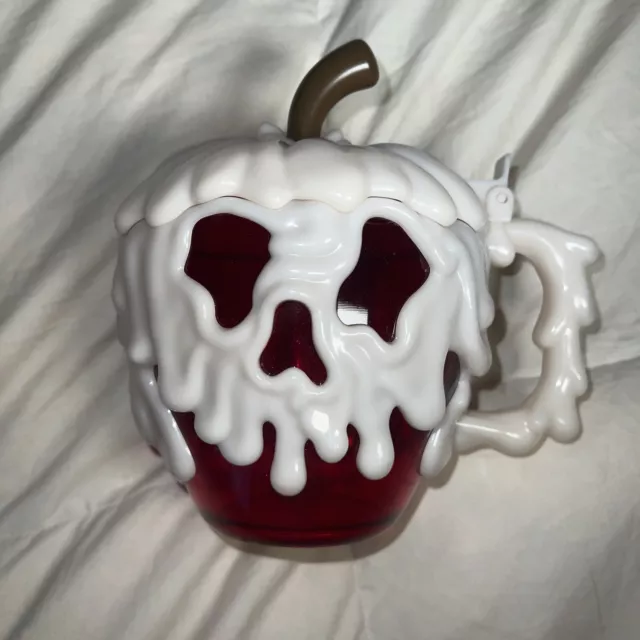 Disney Parks Snow White Evil Queen Old Hag Red Poison Apple Stein Mug Cup