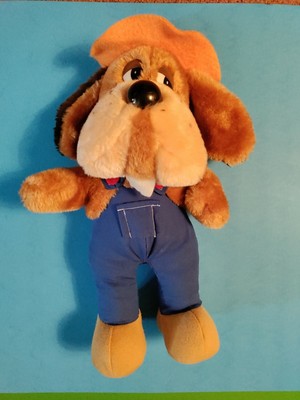 chuck e cheese pizza time theater plush