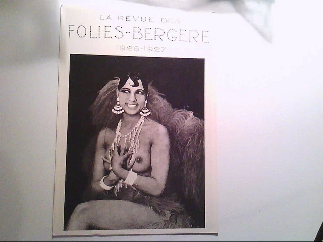 Josephine Baker. Sängerin und Tänzerin. AK. 380122