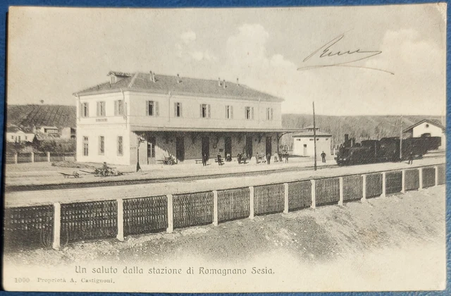 Romagnano  Sesia - Un Saluto Dalla Stazione Con Treno - Cartolina Viaggiata