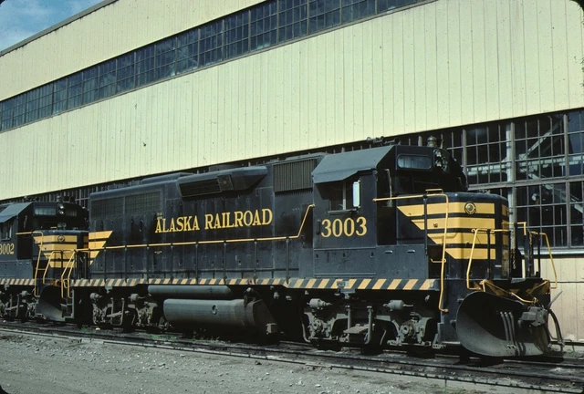 Alaska Railroad EMD GP40-2 Kodachrome Original Kodak Slide