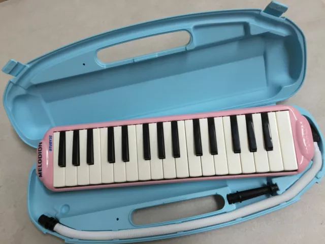 SUZUKI ALTO MELODION PINK W/BLOW & CASE - Suzuki Melodica 32 Keys