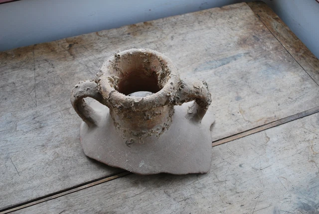 Fragments D'amphore Romaine Antique - Col Et Anse Avec Concrétions - Terre Cuite