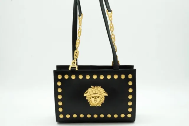 Gianni Versace Vintage Shoulder Bag Medusa Greca Chain Leather Black