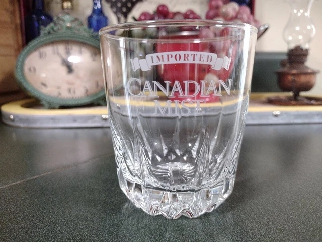 Imported Canadian Mist Rocks Glass Pre-owned