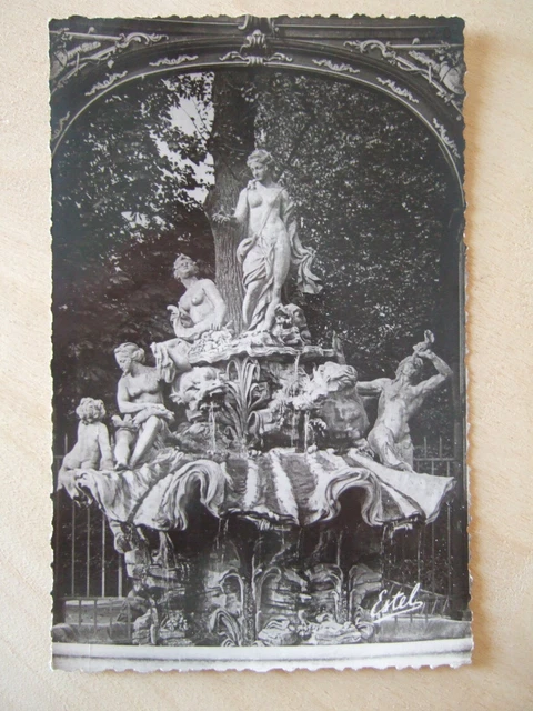 Cpa Nancy (54) Place Stanislas. Amphitrite Fountain.