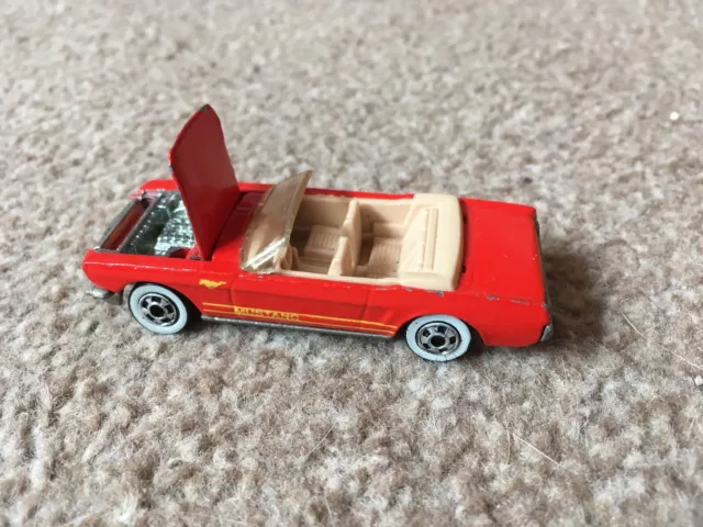Hotwheels 1963 Mustang Cabrio Auto - möglicher Maßstab 1:64