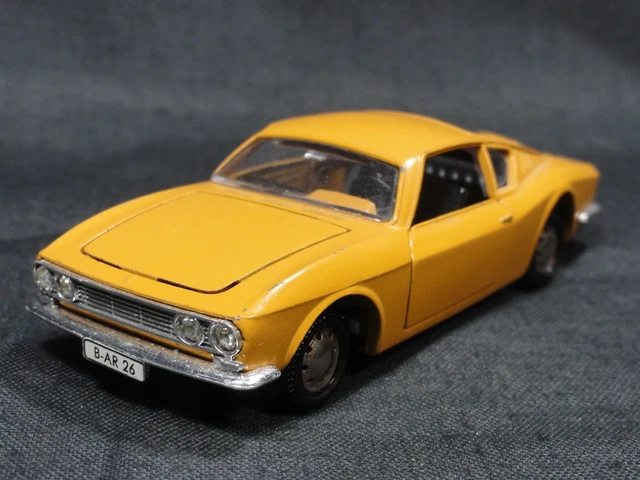 ausverkauft | MINICHAMPS 400087020 FORD OSI 20M TS 1967 SILVER Modellauto 1:43 | Online kaufen bei Modellbau Härtle