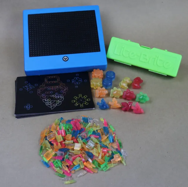 Lite Brite Hasbro Travel, 300 Pegs | Storage | 2 REFILL SETS | 22 TEMPLATES