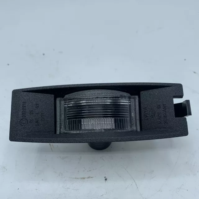 95Gg13550Aa Luce Targa Posteriore Originale Ford Ka-Fiesta Mk4-Puma Genuine Oem