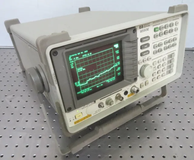 C189435 HP 8593E Spectrum Analyzer 9kHz-22GHz (Option 004 Oven)