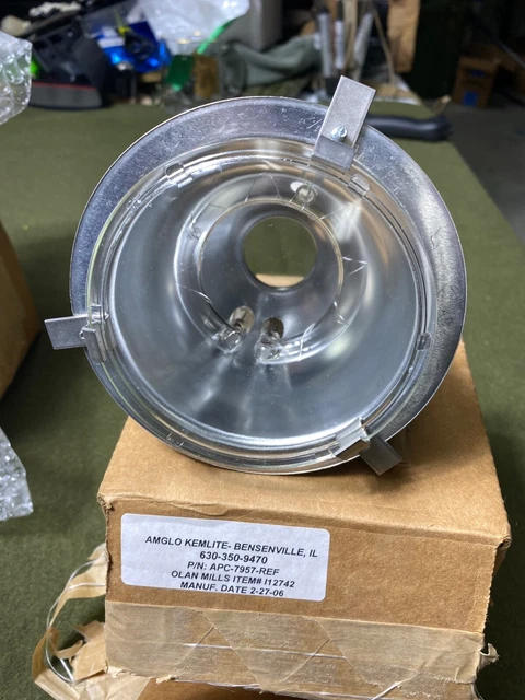 Nib Photo Light Bulb. Amglo Kemlite. P/2 Apc-7957-Ref (6 Of 6)