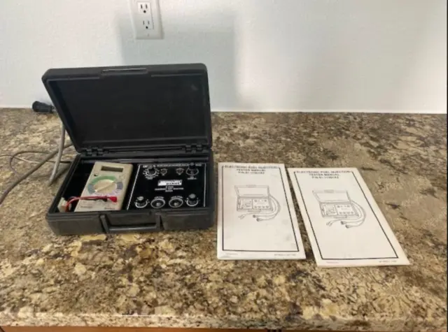 Mercury Marine 2 Cycle Electronic Fuel Injection Tester & 2 Manuals