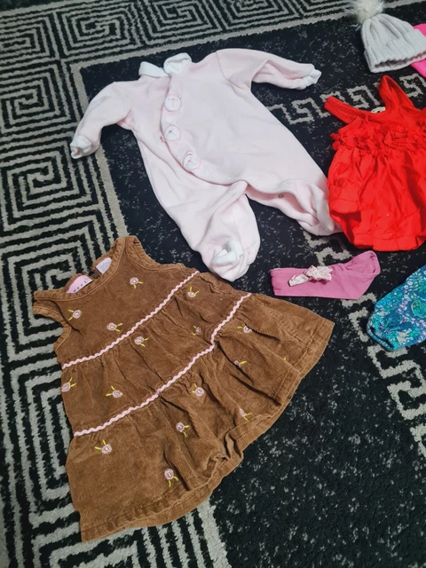 #C66 Enorme pacchetto di vestiti per bambina 6-9 mesi NEXT GEORGE DISNEY ZARA PRIMAR 8