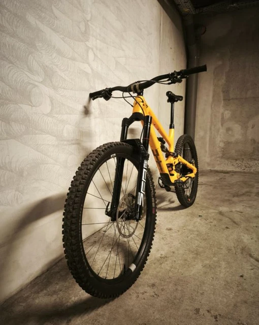 VTT 18 Pouces Pour Enfant - 3 Plateaux - Bons Pneus - état Satisfaisant