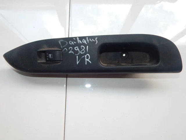 Original Schalter DAIHATSU 74221-B2040 (02981) Vorne Rechts