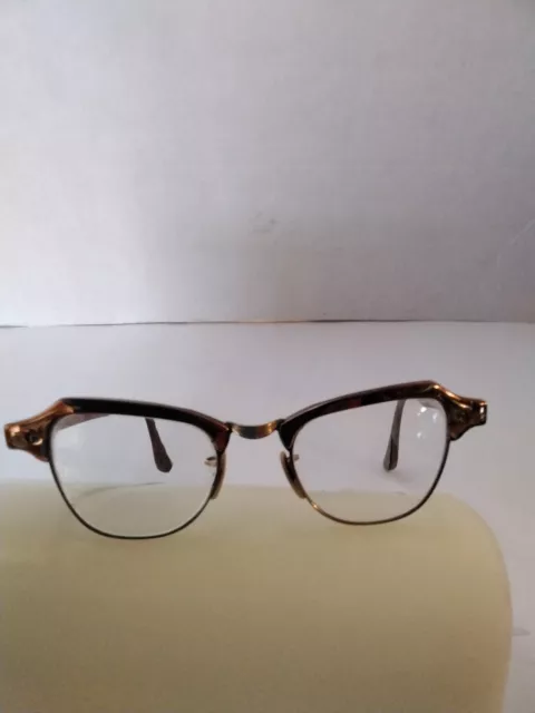 Vintage Eyeglasses Cat Eye Rose Blush  Gold/brown  5  1/2 USA Bausch and Lomb