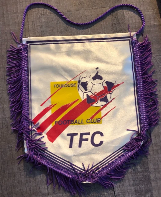 Fanion Vintage TFC Toulouse Football Club - Dimensions 28x20 Cm - Couleur Violet - Saison Avant 2000