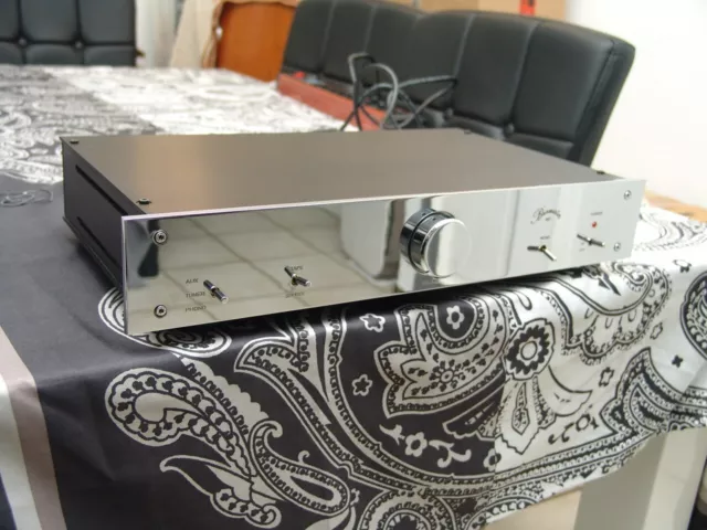 Burmester 897  Stereo Preamplifier / Vorstufe