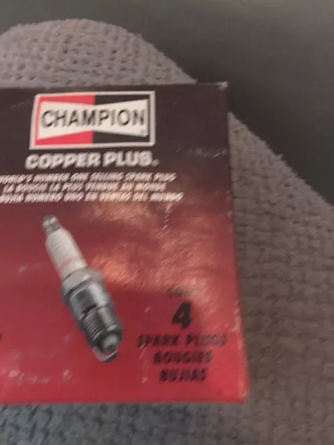 (4) pack NOS Champion 405 Copper Plus Spark Plug RN14YC px1