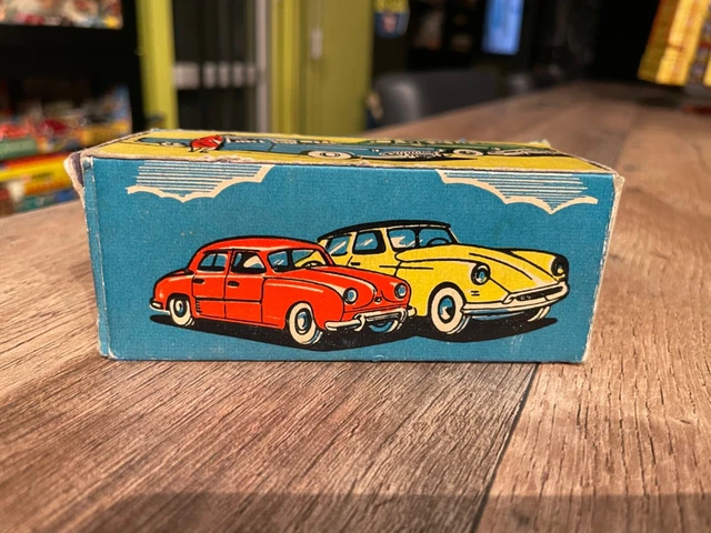 DINKY TOYS MERCEDES BENZ 300 SE N°533 + BOITE D