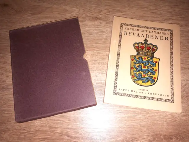 antik Buch Bog Kongeriget Danmarks Byvaabener Kaffe Hag um 1935 rare